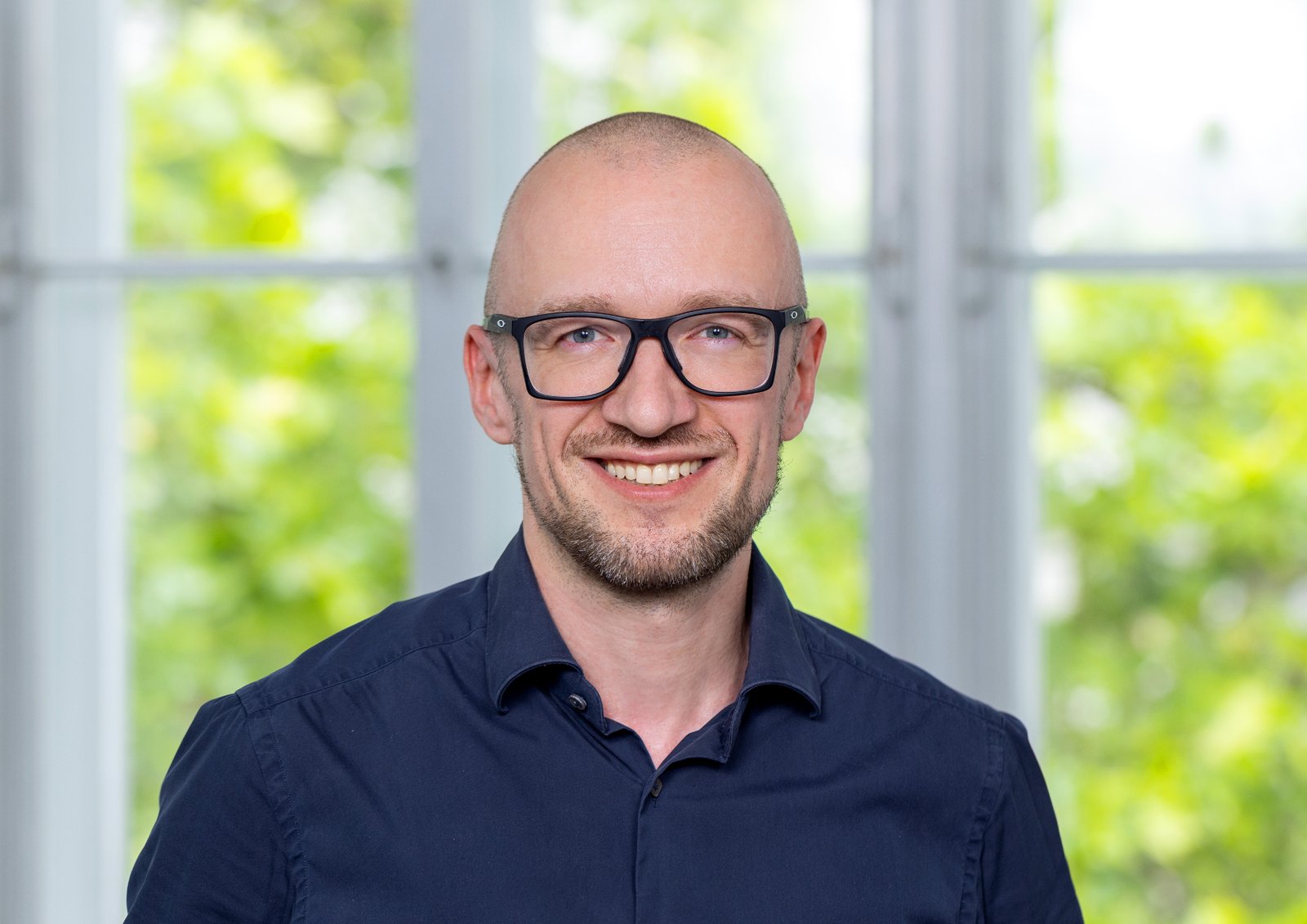 Dr Thomas Niederkrotenthaler